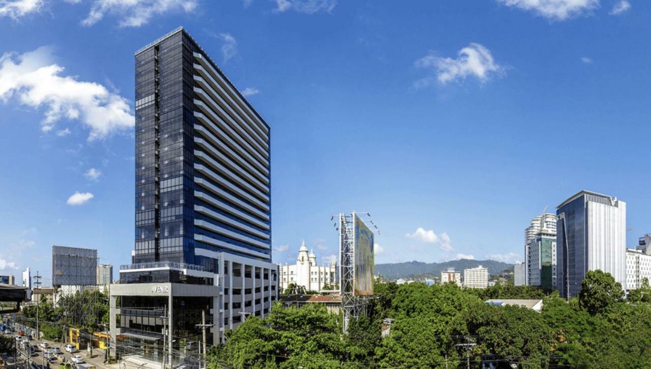 Free Netflix Condo Near It Park With 32-Inch Samsung Hdtv Cebu Esterno foto