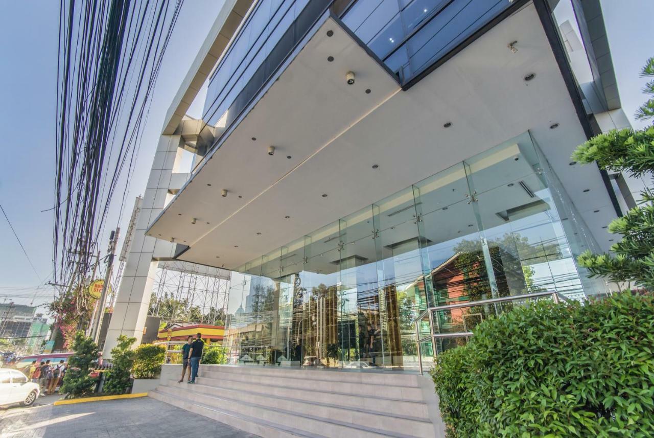 Free Netflix Condo Near It Park With 32-Inch Samsung Hdtv Cebu Esterno foto