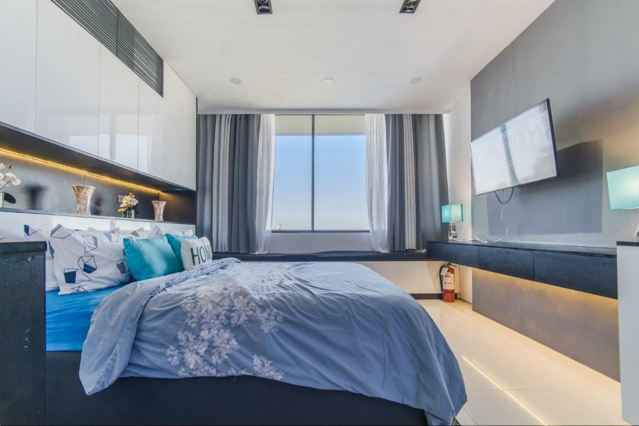 Free Netflix Condo Near It Park With 32-Inch Samsung Hdtv Cebu Esterno foto