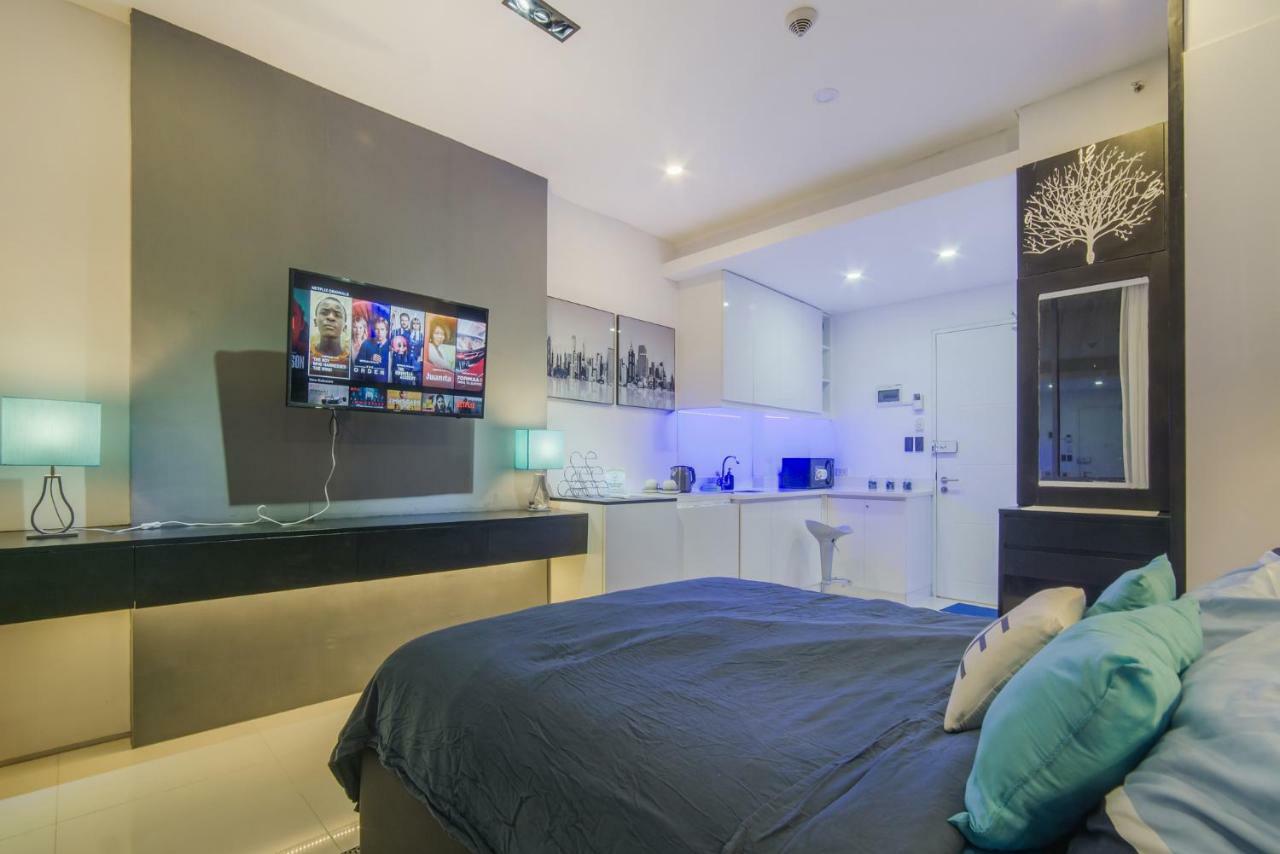 Free Netflix Condo Near It Park With 32-Inch Samsung Hdtv Cebu Esterno foto